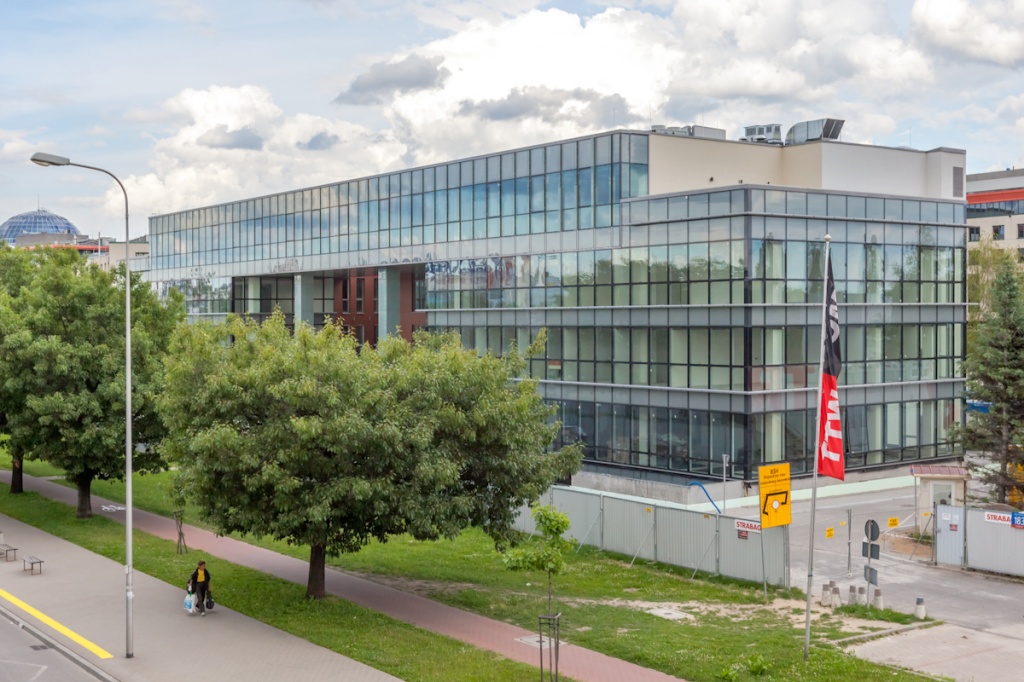 Building with office space to let