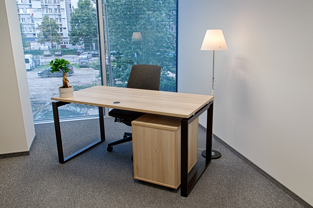 Instant office for 1-2 people