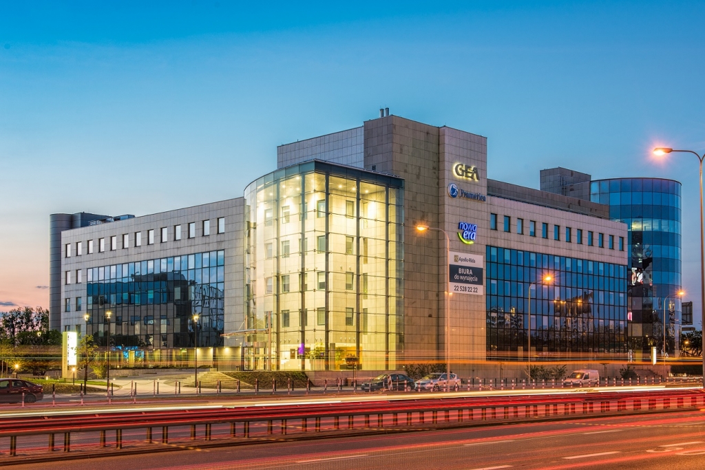 Nightview of the office building