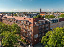 Królowej Bony 13