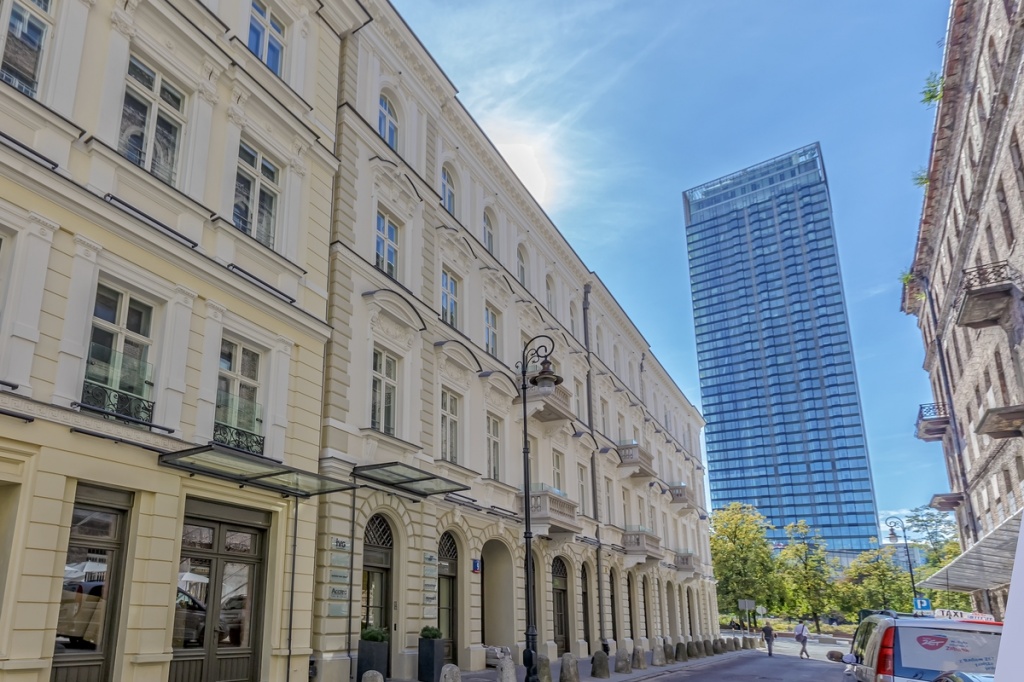 Office building - Próżna Street view