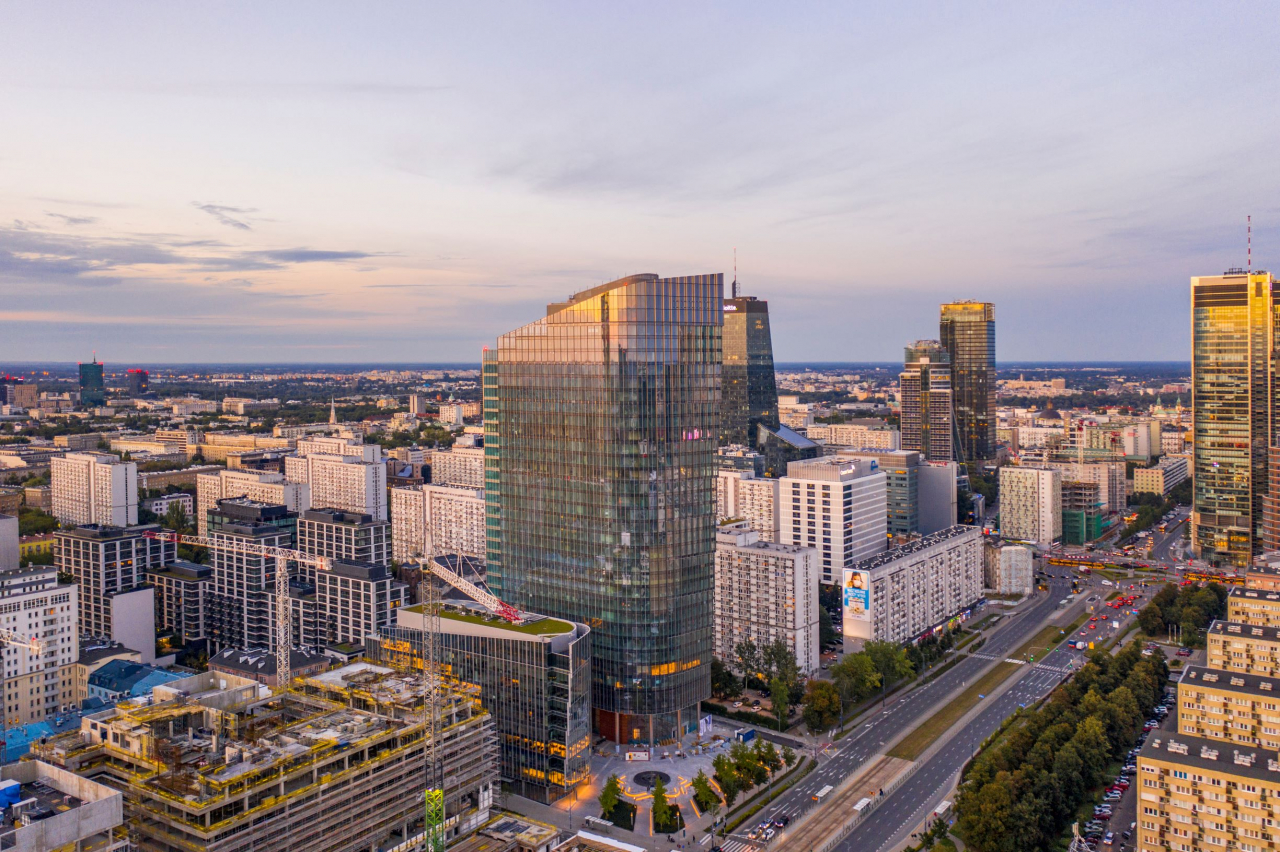 Mennica Towers - West Tower