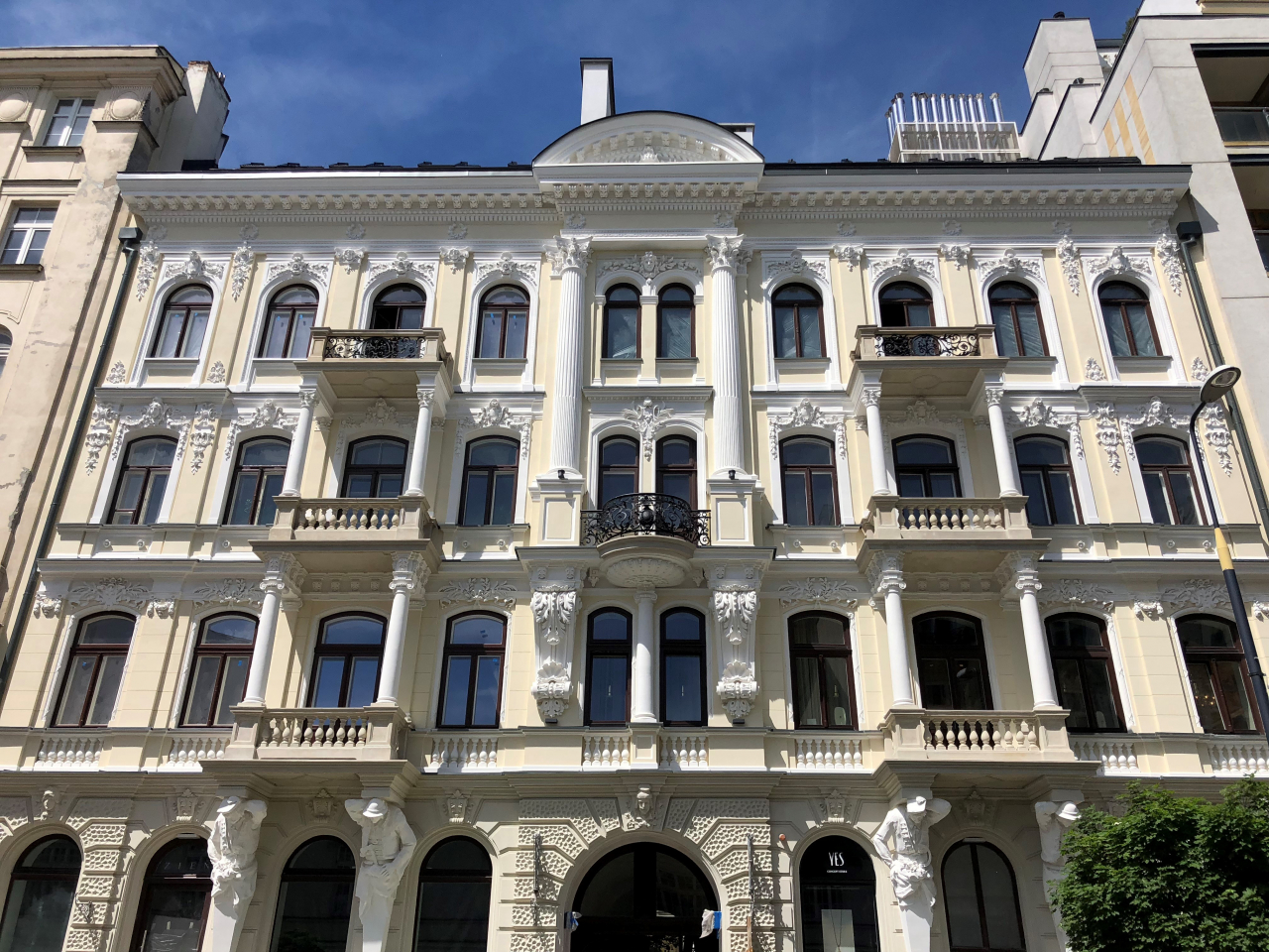 Facade of the building with available office space