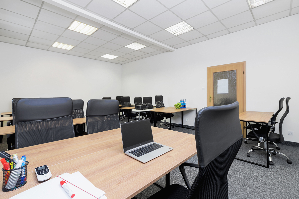 Office & Cowork Centre - Racławicka 58