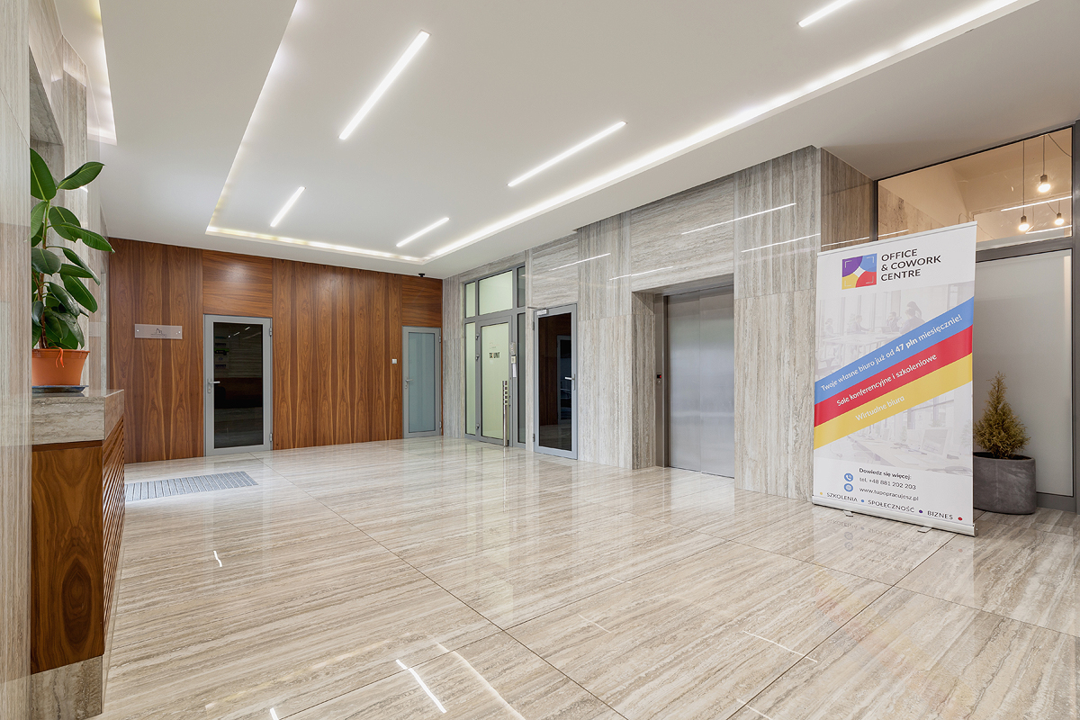 Office & Cowork Centre - Racławicka 58
