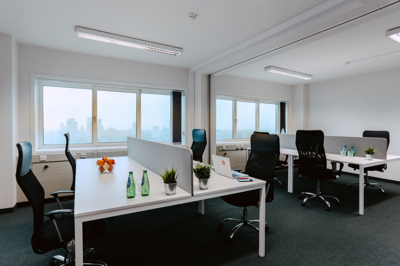 Office & Cowork Centre – Stawki 2
