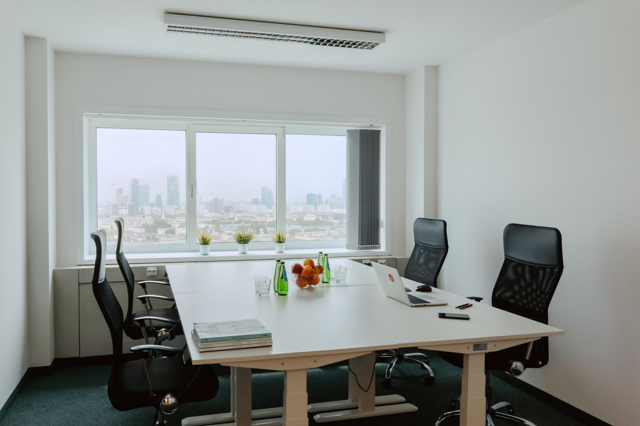 Office & Cowork Centre – Stawki 2