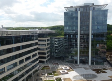 Więcej powierzchni dla Bayer w Olivia Tower