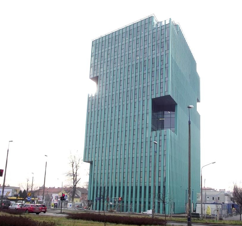 Budynek biurowy Alma Tower