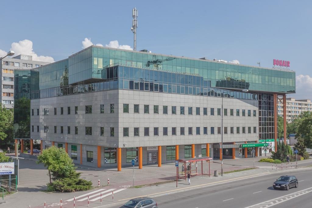 View of the building with office spaces for rent