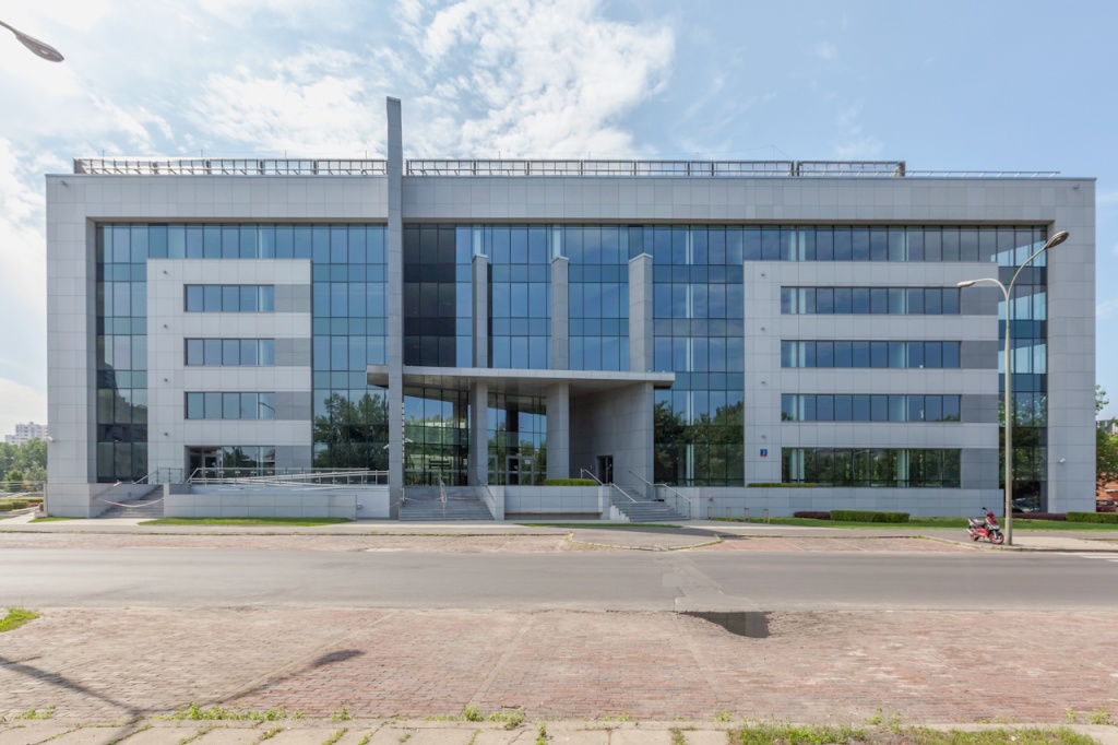 Front budynku biurowego
