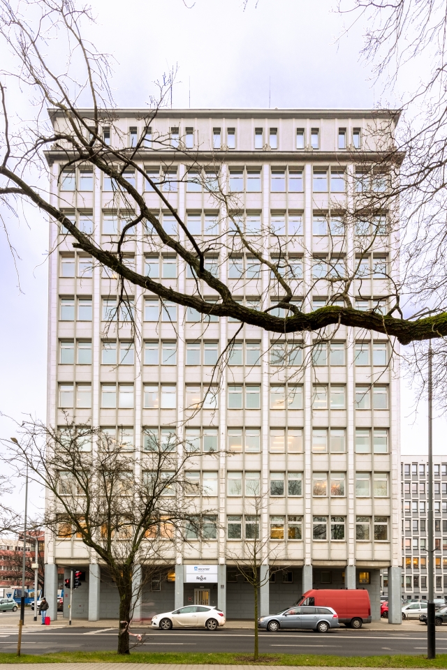 Regus Aleja Niepodległości 6