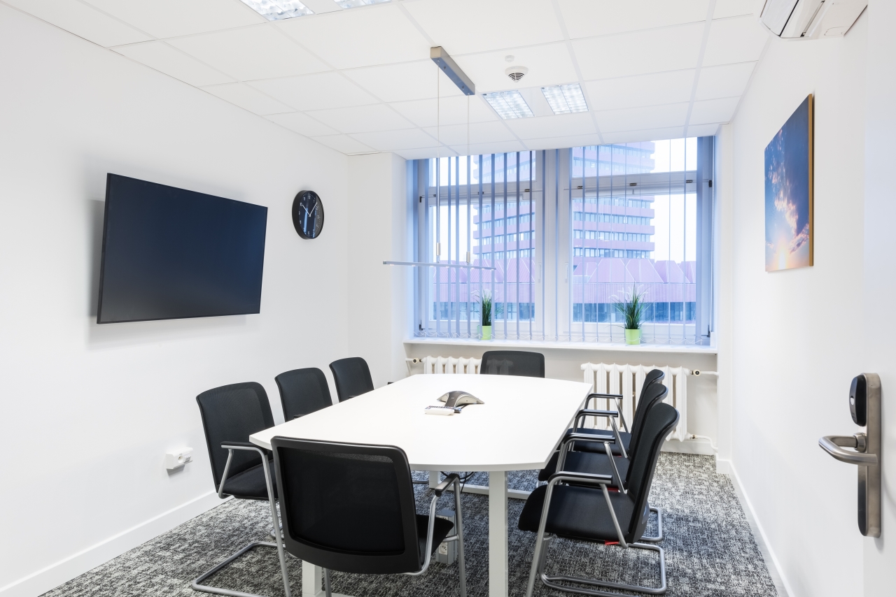 Regus Aleja Niepodległości 6