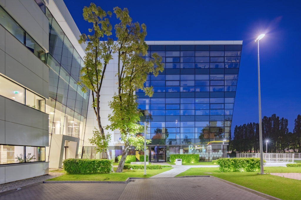 Side wing of the office building