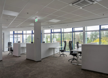 Centrum Biurowe Hossa z nową nazwą - REPUBLIK