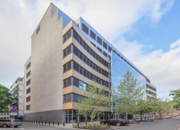 Kulczyk Silverstein Properties sprzedał Stratos Office Center