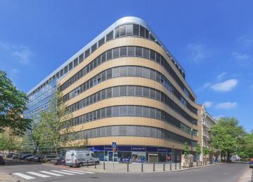 Kulczyk Silverstein Properties sprzedał Stratos Office Center