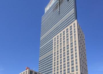Warsaw Trade Tower na sprzedaż