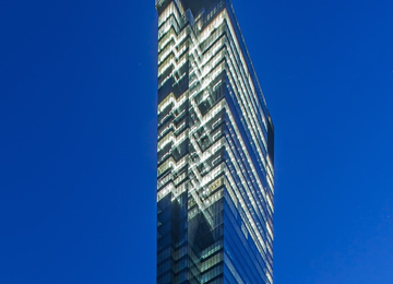Do najbezpieczniejszych budynków na świecie dołącza Warsaw UNIT