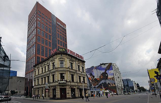 Własne B. Red Tower